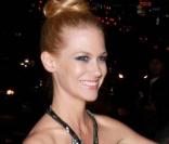January Jones, à l'occasion de la grande fête donnée pour les 14e GQ Men of the Year Awards 2009, au Chateau Marmont, à Los Angeles, le 19 novembre 2009.