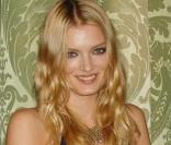 Lily Donaldson honorée pour sa carrière de mannequin à Madrid le 19/11/09 