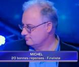 Michel, candidat dans le groupe des 40 ans et plus, a gagné sa place en finale du  Plus Grand Quiz de France .