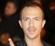 Calogero a été élu "Album RTL de l'année 2009" grâce à son dernier opus  L'Embellie , déjà écoulé à plus de 400 000 exemplaires.