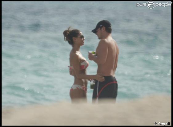 Nick Lachey et Vanessa Minnillo à la plage à Miami