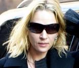 Uma Thurman dans les rues de New York ce matin, le 8/12/09