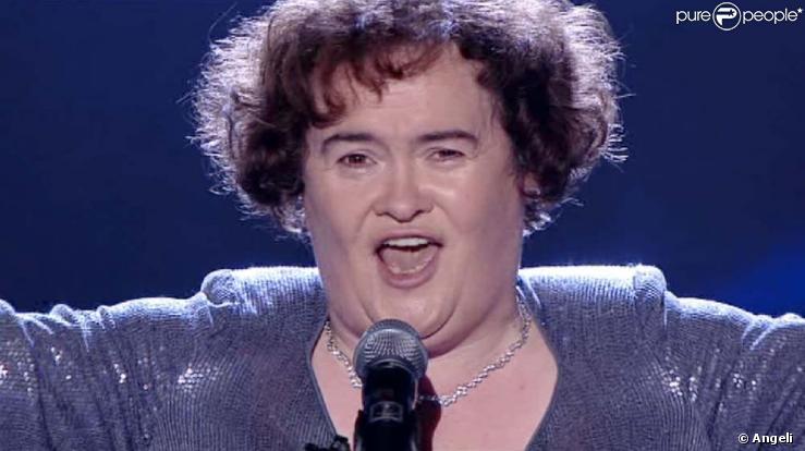 Susan Boyle lors de la finale de l'émisson,  Britain's got Talent , qui l'a révélée. Le 30 mi 2009 à Londres. 