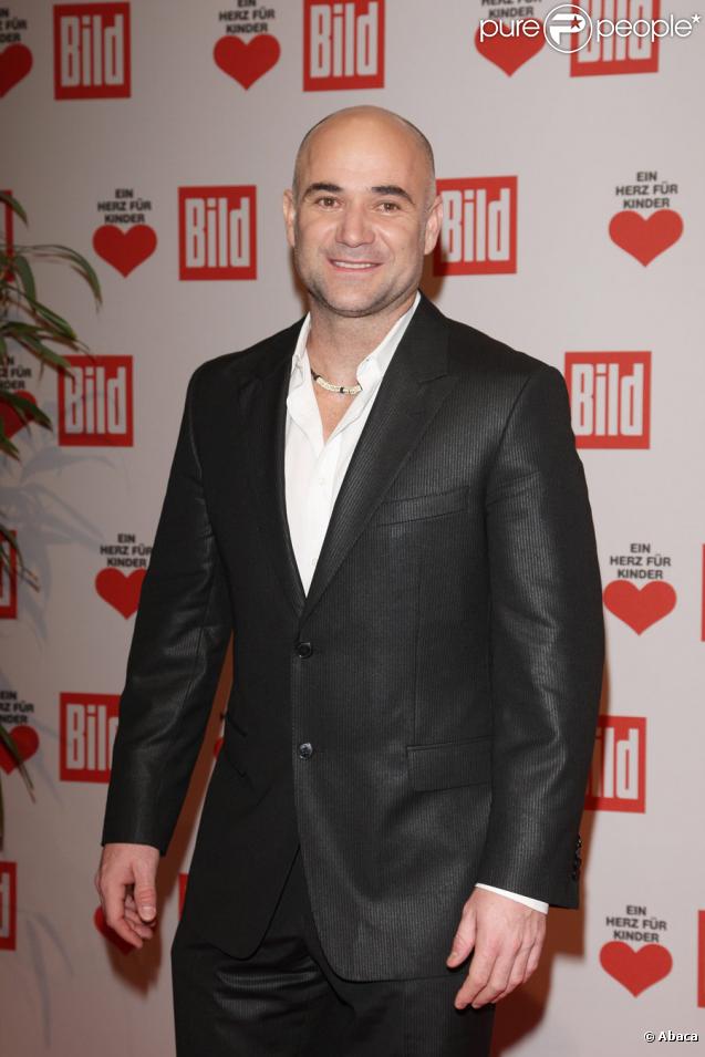 Andre Agassi lors de la soirée de charité 'Un coeur pour les enfants' à Berlin le 12 décembre 2009