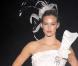 Sur les podiums, elle captive toujours la foule