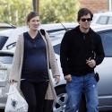 Mark Wahlberg et sa femme très enceinte : dernier Noël... avant la naissance de leur petite fille !