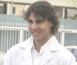 Dans le cadre d'un partenariat avec la marque de biscuits industriels Quely, Rafael Nadal, champion de tennis, visite l'usine de cookies située dans sa ville natale de Palma de Majorque.