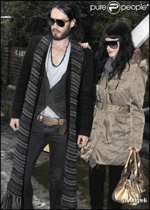 Les amoureux Katy Perry et Russell Brand