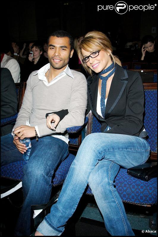  La palme revient naturellement au joueur de Chelsea, Ashley Cole. Non pas pour avoir marqué les plus beaux buts mais pour avoir épouser la femme la plus sexy au monde... Cheryl Cole ! Et cela, ça vaut toutes les coupes du monde ! 
 &nbsp; 
