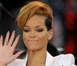 La jolie Rihanna en a eu marre des badboys. Pour la princesse de la Barbade, 2010 sera une année... sportive ! Car elle roucoule aujourd'hui dans les bras du très musclé Matt Kemp !
 &nbsp; 
 