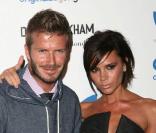 Devant le dieu vivant, David Beckham, Victoria ne pouvait qu'être fan. C'est en 99 que notre Posh Spice internationale a réussit à obtenir ce qu'elle voulait le plus au monde : le beau David !  