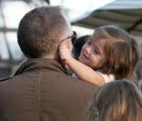 François-Henri Pinault et sa fille Valentina sur le Santa Monica Pier le 2 janvier 2010 