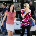 Courteney Cox et Busy Philipps : L'incontournable et séduisant duo de "Cougar Town" se reforme !