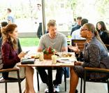 Jessica Biel, Eric Dane et Queen Latifah dans Valentine's Day