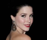 Comme toujours, Sophia Bush était à croquer. Divine revêtue de cette robe fourreau rouge très hollywoodienne ! Une vraie star lors du gala de charité The Art of Elysium's le 16 janvier 2010 à Los Angeles 