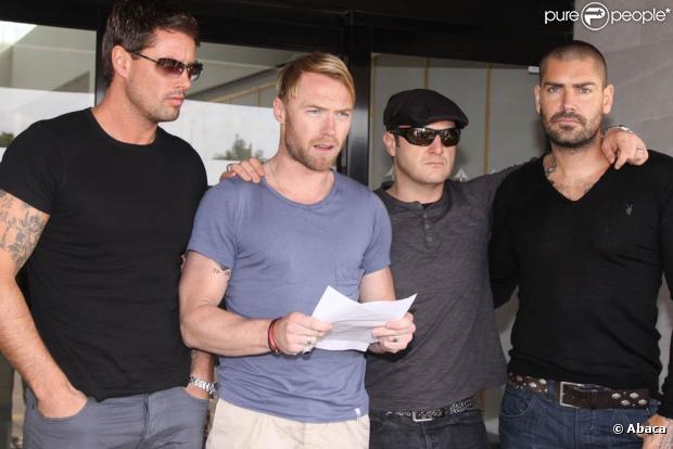 Quelques mois après le décès de Stephen Gately, Boyzone a dévoilé le single Gave it all away enregistré de son vivant...
