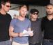 Quelques mois après le décès de Stephen Gately, Boyzone a dévoilé le single Gave it all away enregistré de son vivant...
