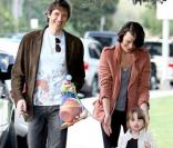 Milla Jovovich, son mari et sa petite Ever