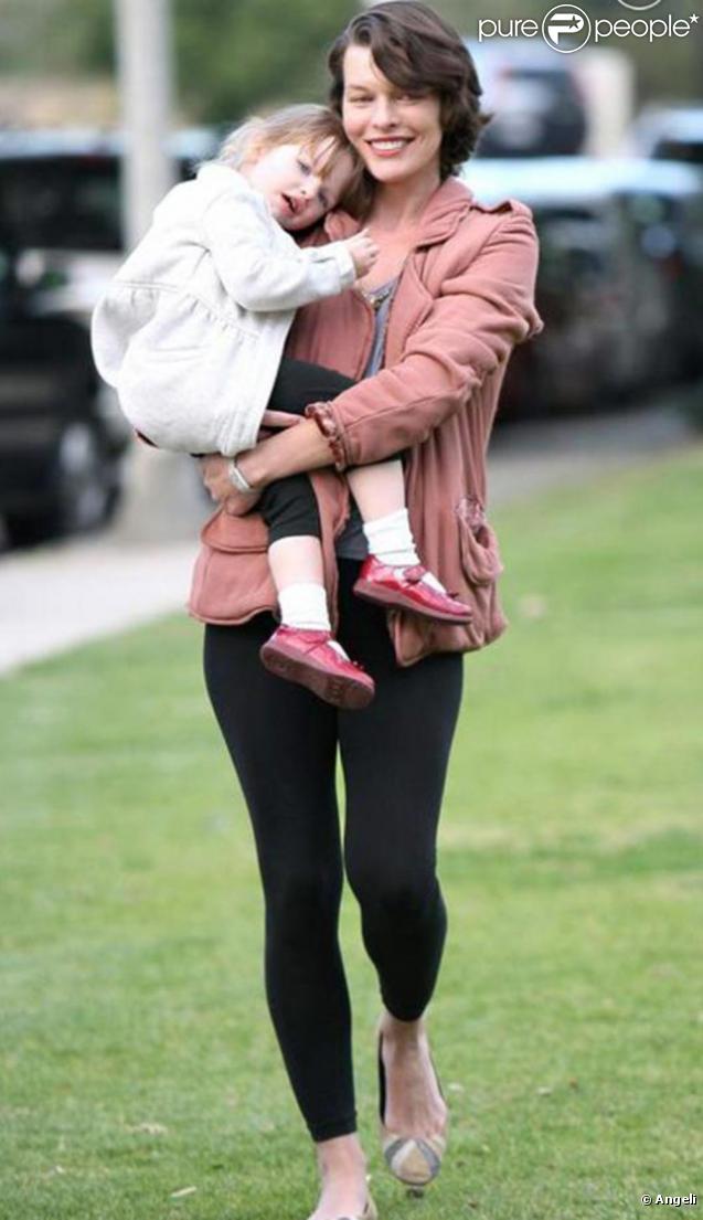 Milla Jovovich et sa petite Ever