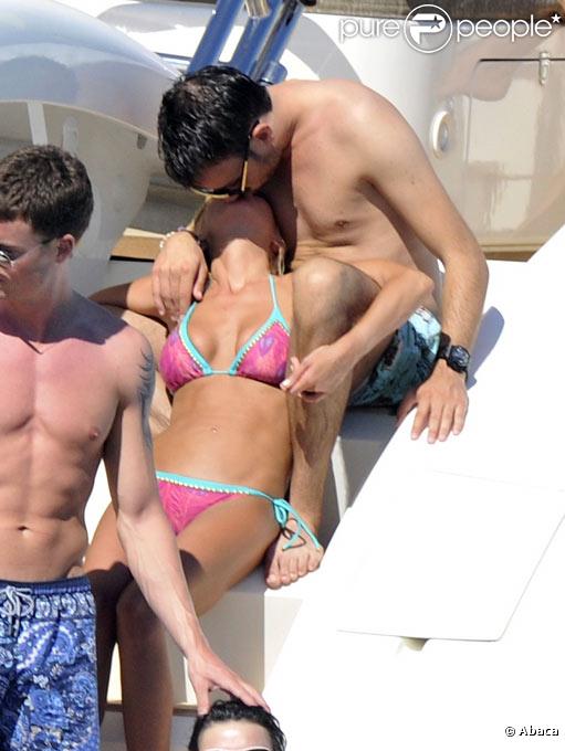 Tara Reid avec son fiancé Michael Axtmann en juillet 2009 à Saint Tropez