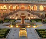 La chambre romantique dans l'hôtel à Jaipur où Katy Perry et Russell Brand se sont fiancés