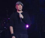 Pascal Obispo en duo au concert de charité pour Haïti, au Zénith de Paris, le 25 janvier 2010 !