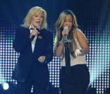 Sylvie Vartan et Amel Bent en duo au concert de charité pour Haïti, au Zénith de Paris, le 25 janvier 2010 !