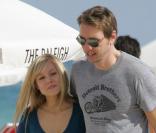 Kristen Bell avec Dax Shepard à Miami en janvier 2008 