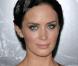 La belle Emily Blunt à l'occasion de l'avant-première de  Wolfman , dans l'enceinte de l'ArcLight Theatre d'Hollywood, à Los Angeles, le 9 février 2010.
