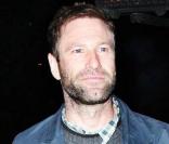 Aaron Eckhart à l\'occasion d\'une grande soirée privée donnée dans le quartier d\'Hollywood, à Los Angeles, le 9 février 2010.