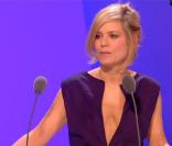 Marina Fois remet le César du Meilleur scénario original.