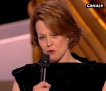 Sigourney Weaver remet à Harrison Ford un César d'honneur pour l'ensemble de sa carrière.