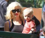Gwen Stefani et Zuma  (28 février 2010 au zoo de Los Angeles)
