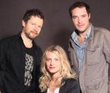 Jérôme Kircher, Mélanie Laurent et Nicolas Bedos posent pour la promotion de Promenade de santé