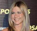 La sublime Jennifer Aniston opte, quant à elle, pour le maquillage nude, qui sur elle ressort particulièrement bien !<br />