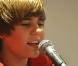 Justin Bieber à Paris : mouvements de foule, hystérie... La Biebermania a battu son plein !