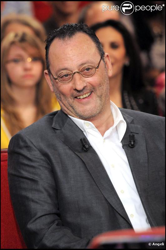 Jean Reno sur le plateau de Vivement Dimanche (17 mars 2010)