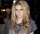 Ke$ha : Regardez son nouveau tube, 