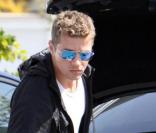 Ryan Philippe et ses enfants vont faire des courses au supermarché Ralphs à Beverly Hills le 20 mars 2010