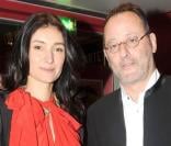 Jean Reno et sa femme Zofia, à l'occasion de l'avant-première de  L'immortel , qui s'est tenue au Gaumont Opera, à Paris, le 22 mars 2010.