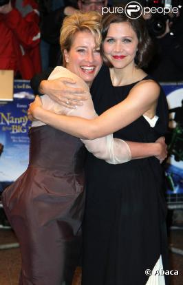 Emma Thompson et Maggie Gyllenhaal lors de la première à Londres le 24 mars de Nanny McPhee et le big bang
