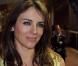 Après un 63e anniversaire caritatif en Afrique du Sud, Elton John est venu à Dubai se produire lors de la Dubai World Cup... Sa sexy compatriote Liz Hurley était présente, avec son mari Arun Nayar.