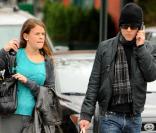 Kevin Bacon en après-midi shopping avec sa femme Kyra Sedgwick et leur fille Sosie, dans le quartier de SoHo à Manhattan, à New York, le 31 mars 2010.