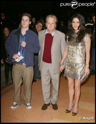 Cameron, Michael Douglas et Catherine Zeta-Jones 