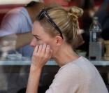 Kate Bosworth en virée shopping le 9 avril 2010
