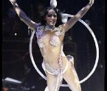 Sofia Essaïdi lors du 49e Gala de l'Union des artistes 2010 au Cirque d'Hiver