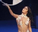 Sofia Essaïdi lors du Gala de l'Union des Artistes 2010 au Cirque d'Hiver