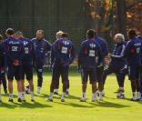 Le torrent médiatique continue de se déverser sur l'Equipe de France, dont quatre joueurs sont impliqués dans une affaire de proxénétisme sur mineurs.