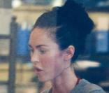 Megan Fox fait son shopping matinal, le 18 avril 2010