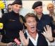 Le 23 avril 2010, David Hasselhoff présentait son autobiographie  Making waves  à Salzbourg